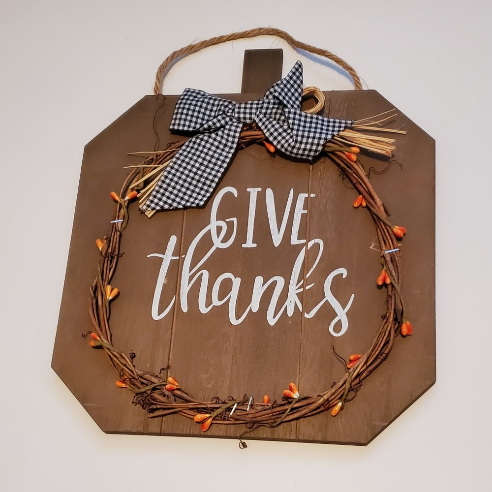 Give thanks hanging wall decor sign small
